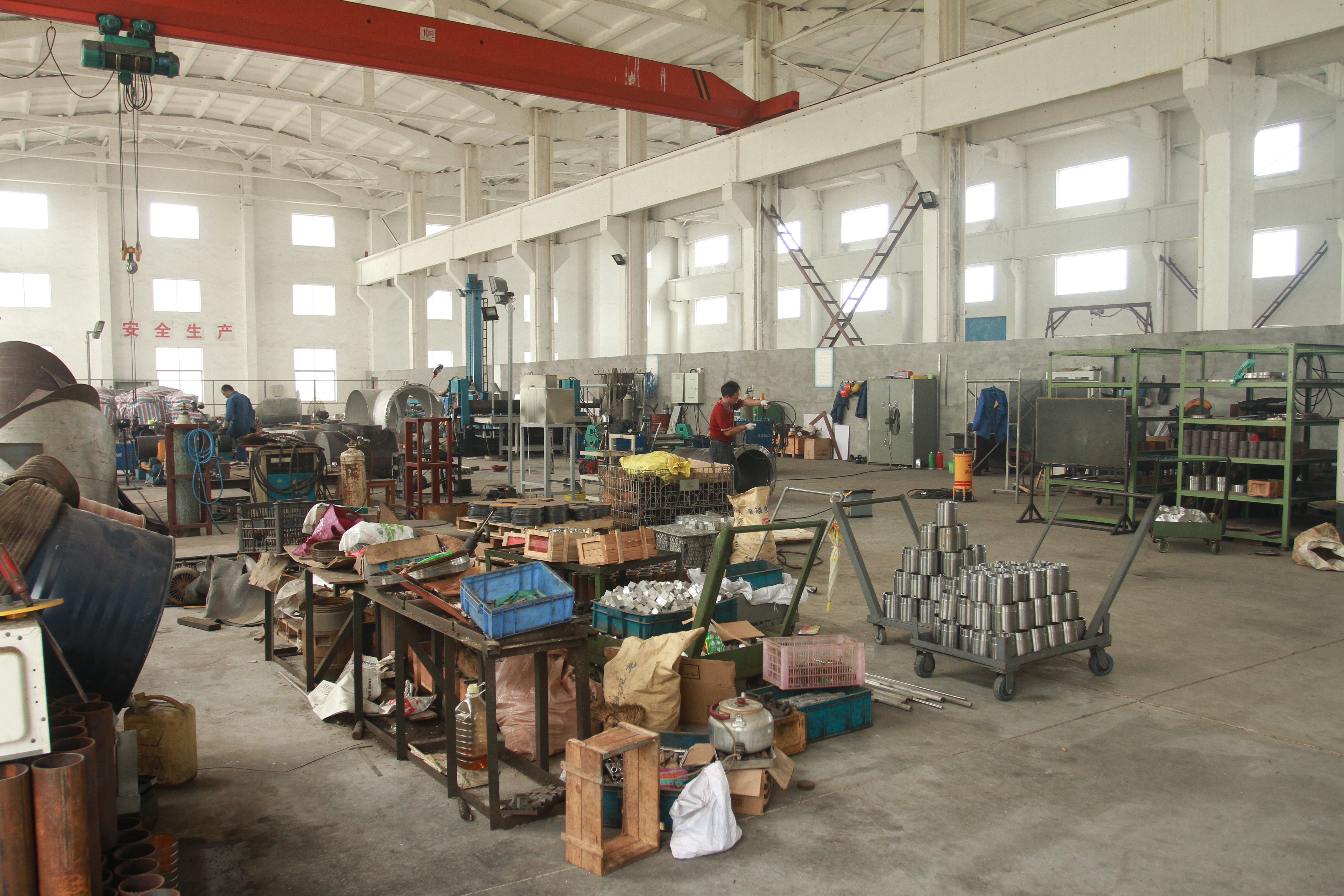 管道過(guò)濾器車(chē)間